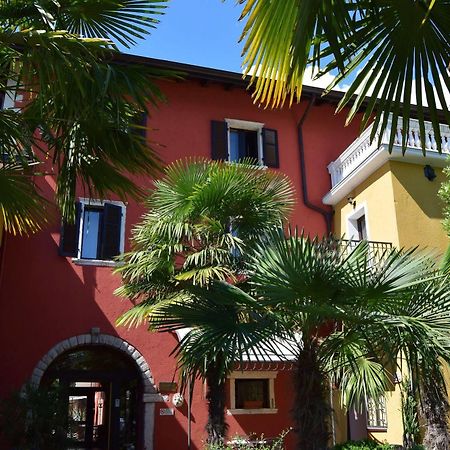 Residence Segattini ริวาเดลการ์ดา ภายนอก รูปภาพ