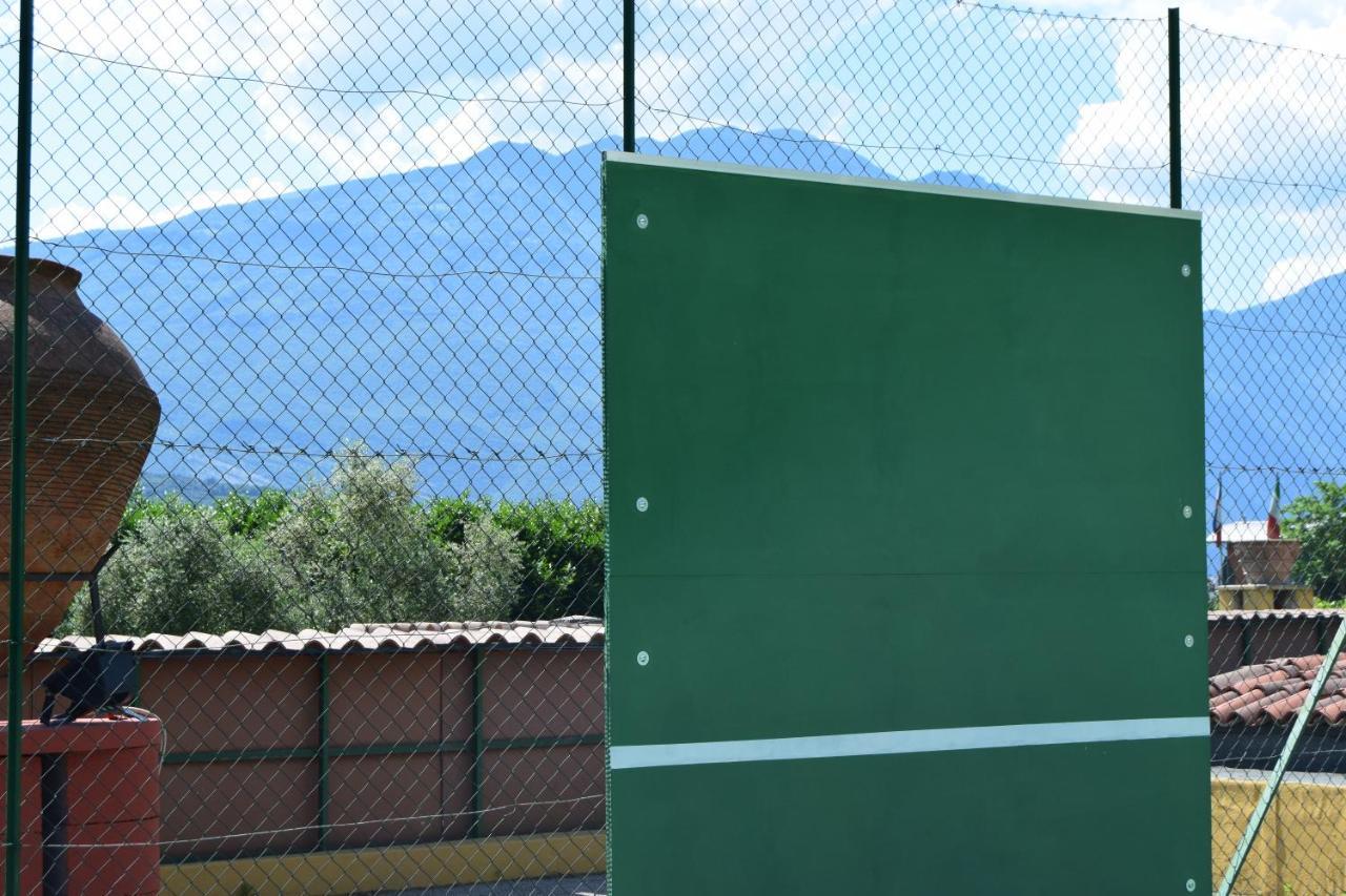 Residence Segattini ริวาเดลการ์ดา ภายนอก รูปภาพ