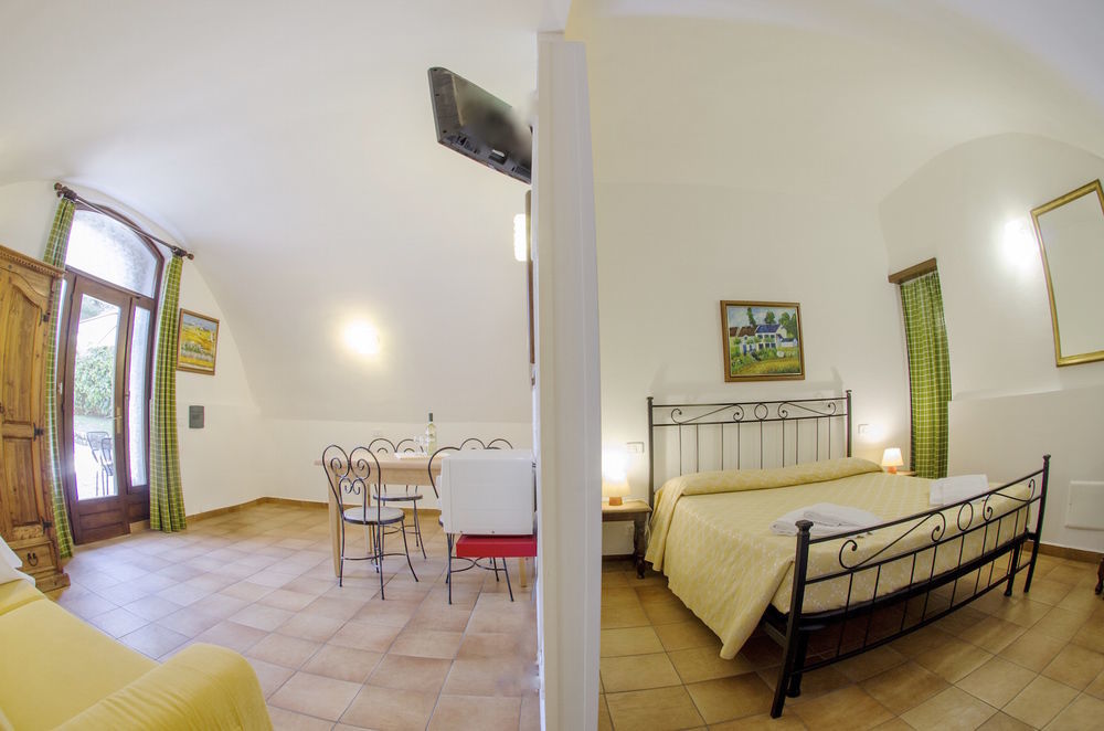 Residence Segattini ริวาเดลการ์ดา ภายนอก รูปภาพ